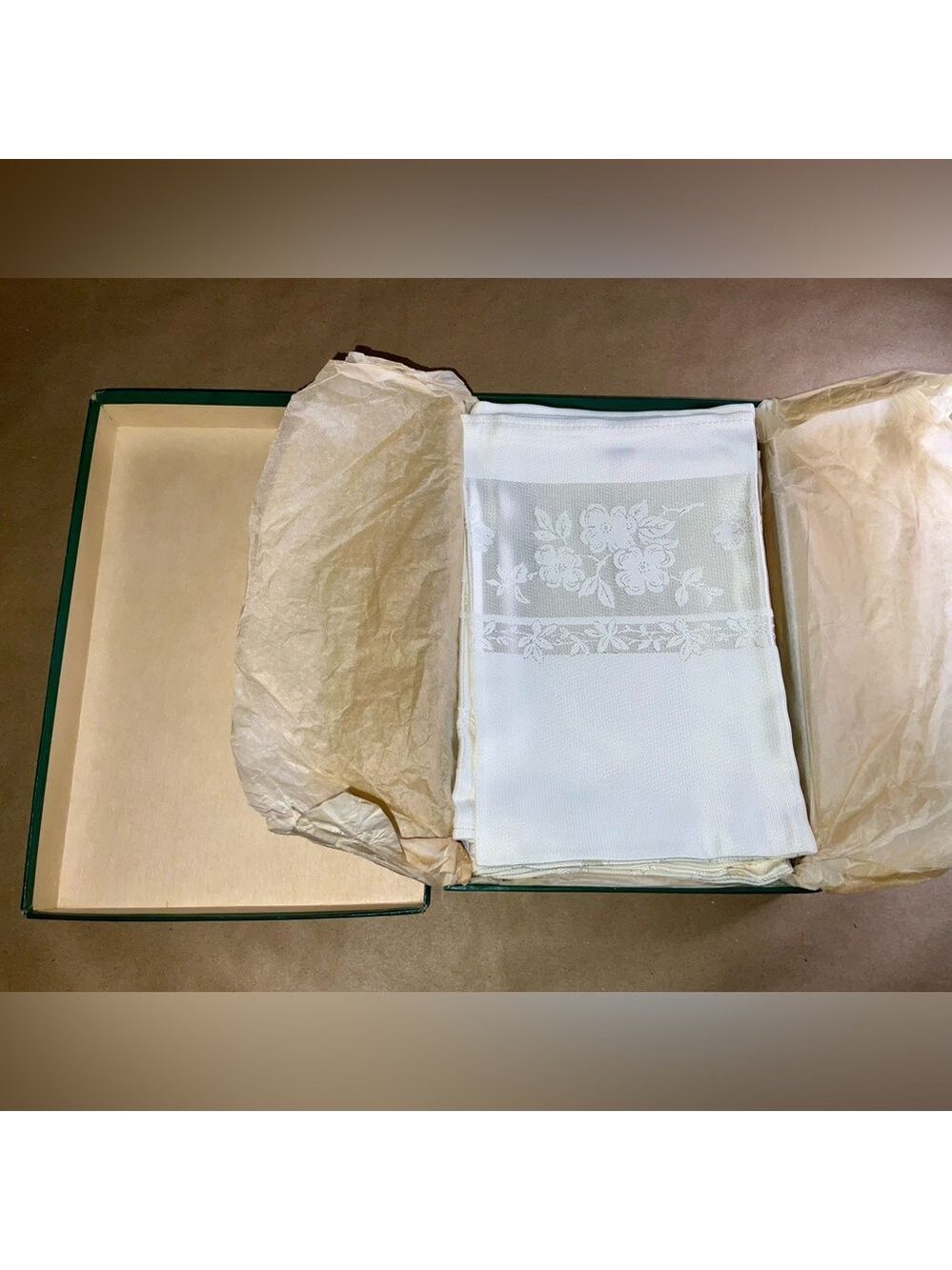Vintage Damask Linen Napkin set of 8 w/box Tausend Creation Fieldcrest